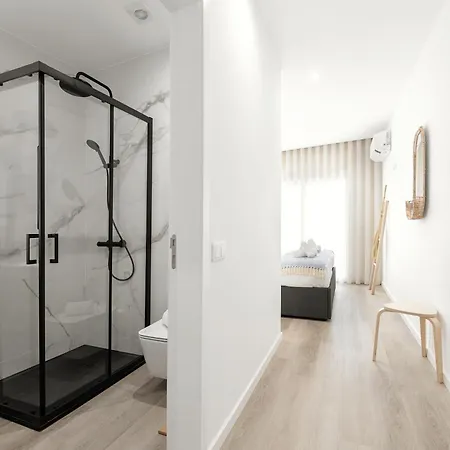 Wave The Waves Nazaré